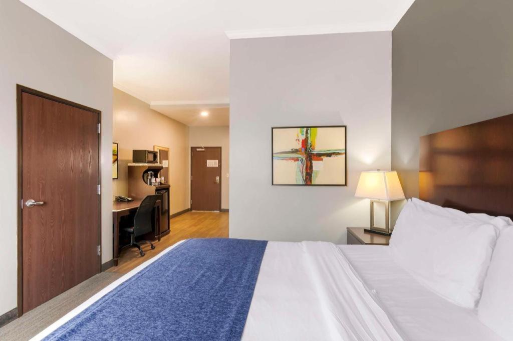 Best Western Plus Olathe Hotel Buitenkant foto